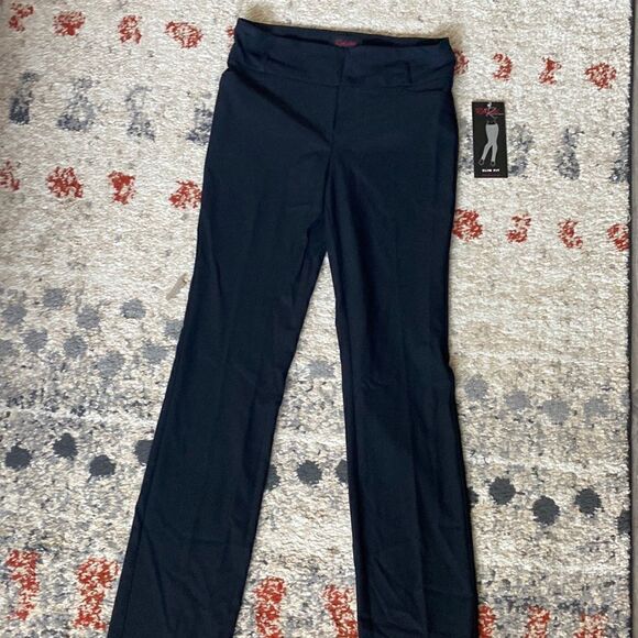 Rekucci Women's Ease Comfort Stretch Slim Pant Black size 2 - Picture 1 of 7